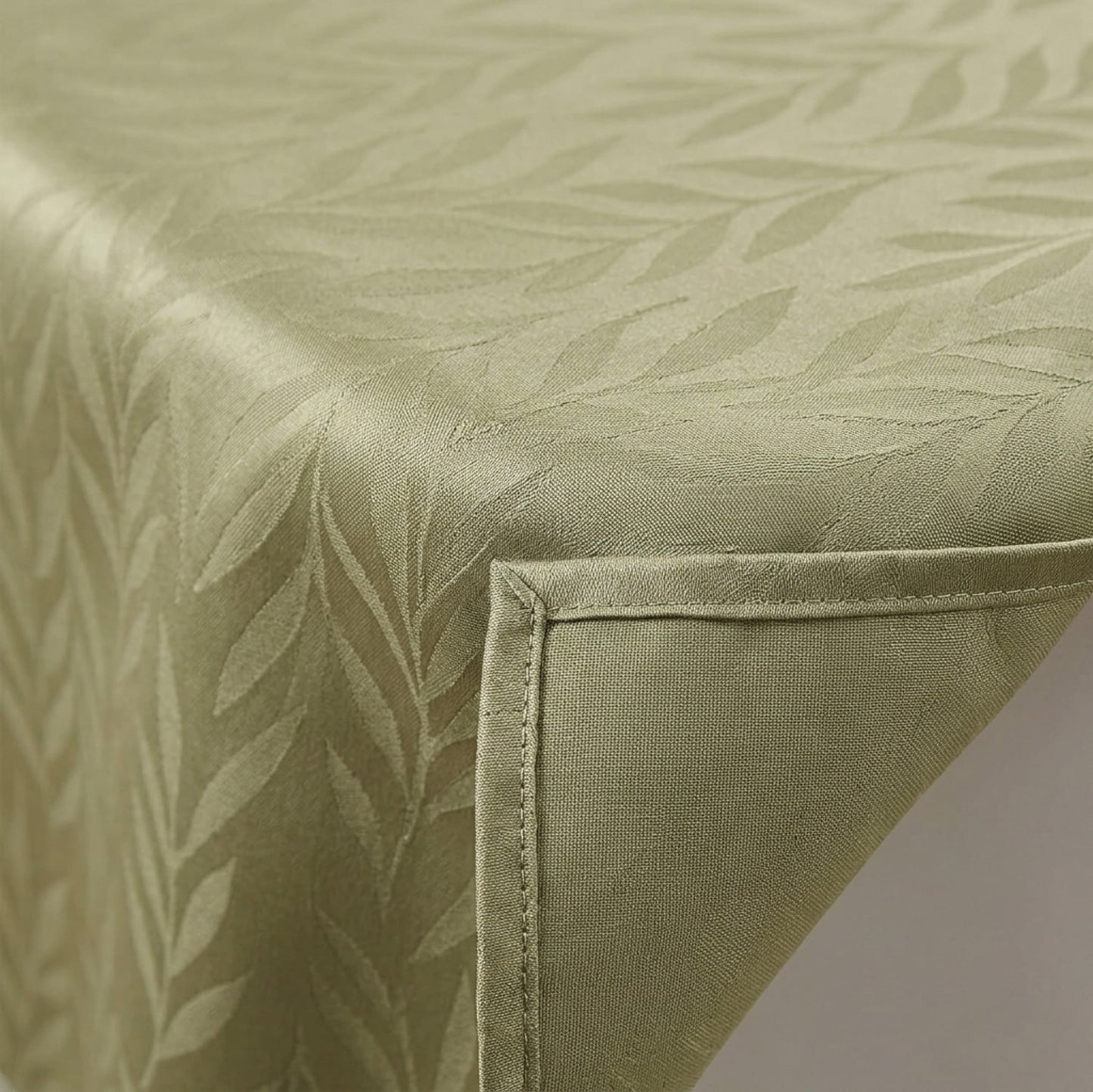 Fbknd Reedvale Oval Tablecloth Olive 150 x 220 cm